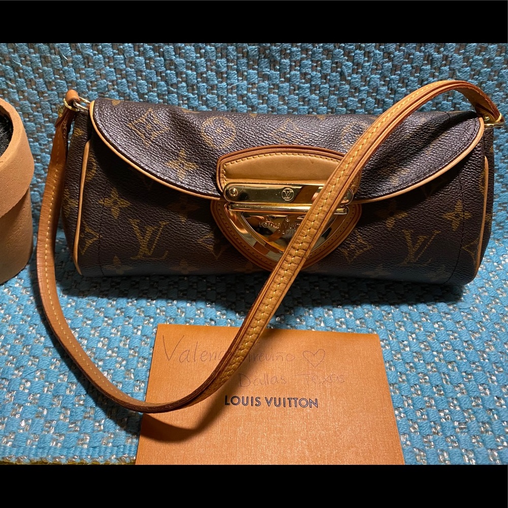 Beverly clutch